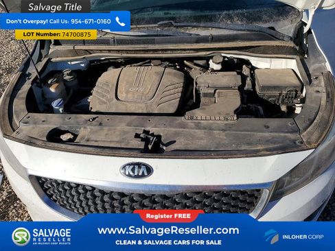 Used 2017 Kia Sedona LX w/ LX Essentials Premium Package image 16