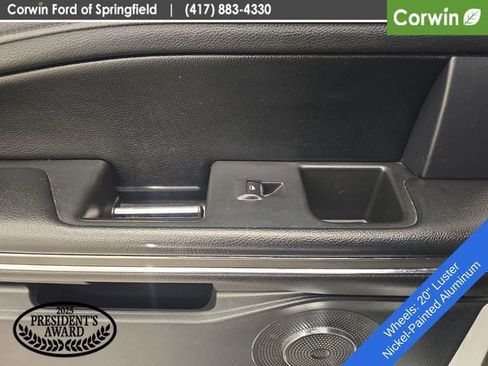 Used 2020 Ford Expedition Max XLT w/ Equipment Group 202A AWD/4WD image 22