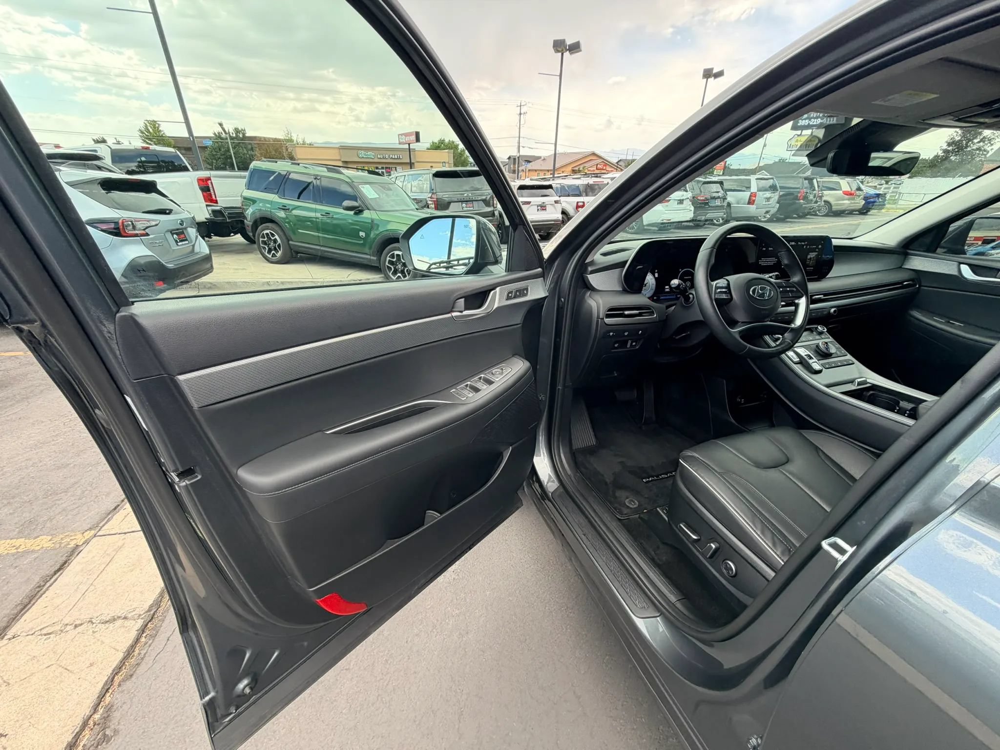 Used 2023 Hyundai Palisade SEL AWD/4WD image 10