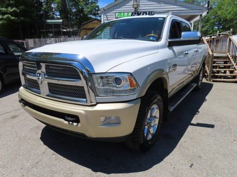 Used 2013 RAM 3500 Laramie Longhorn w/ Convenience Group AWD/4WD image 2