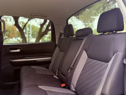 Used 2016 Toyota Tundra SR5 w/ SR5 Upgrade Package image 25