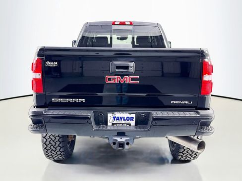 Used 2015 GMC Sierra 3500 Denali w/ Duramax Plus Package image 6