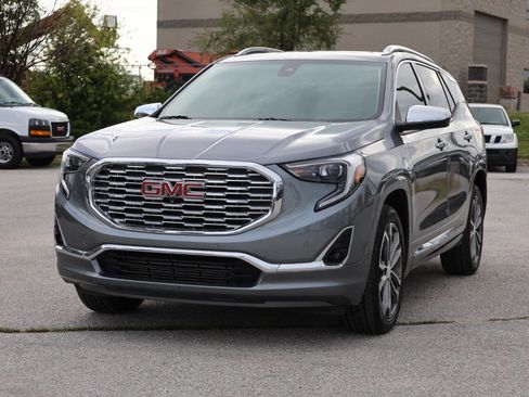 Used 2020 GMC Terrain Denali w/ Denali Premium Package image 6