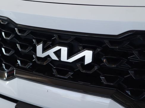 Used 2022 Kia Sorento S image 34