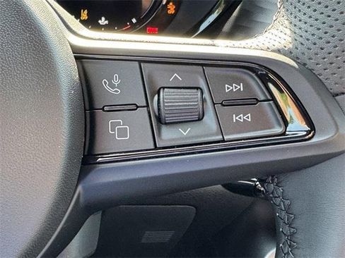 New 2025 Alfa Romeo Tonale w/ Premium Package image 17