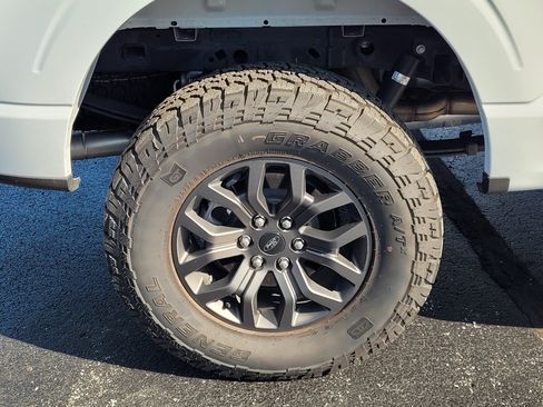 Used 2025 Ford F150 Tremor w/ Equipment Group 402A High AWD/4WD image 10