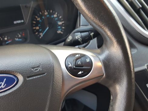 Used 2018 Ford Transit 150 XLT image 19