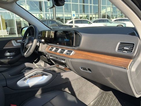 New 2026 Mercedes-Benz GLE 450 4MATIC image 19