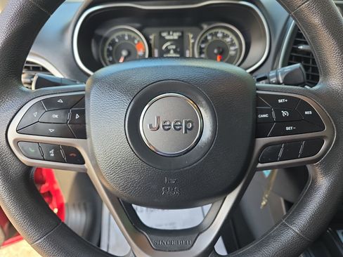 Used 2021 Jeep Cherokee Latitude image 48