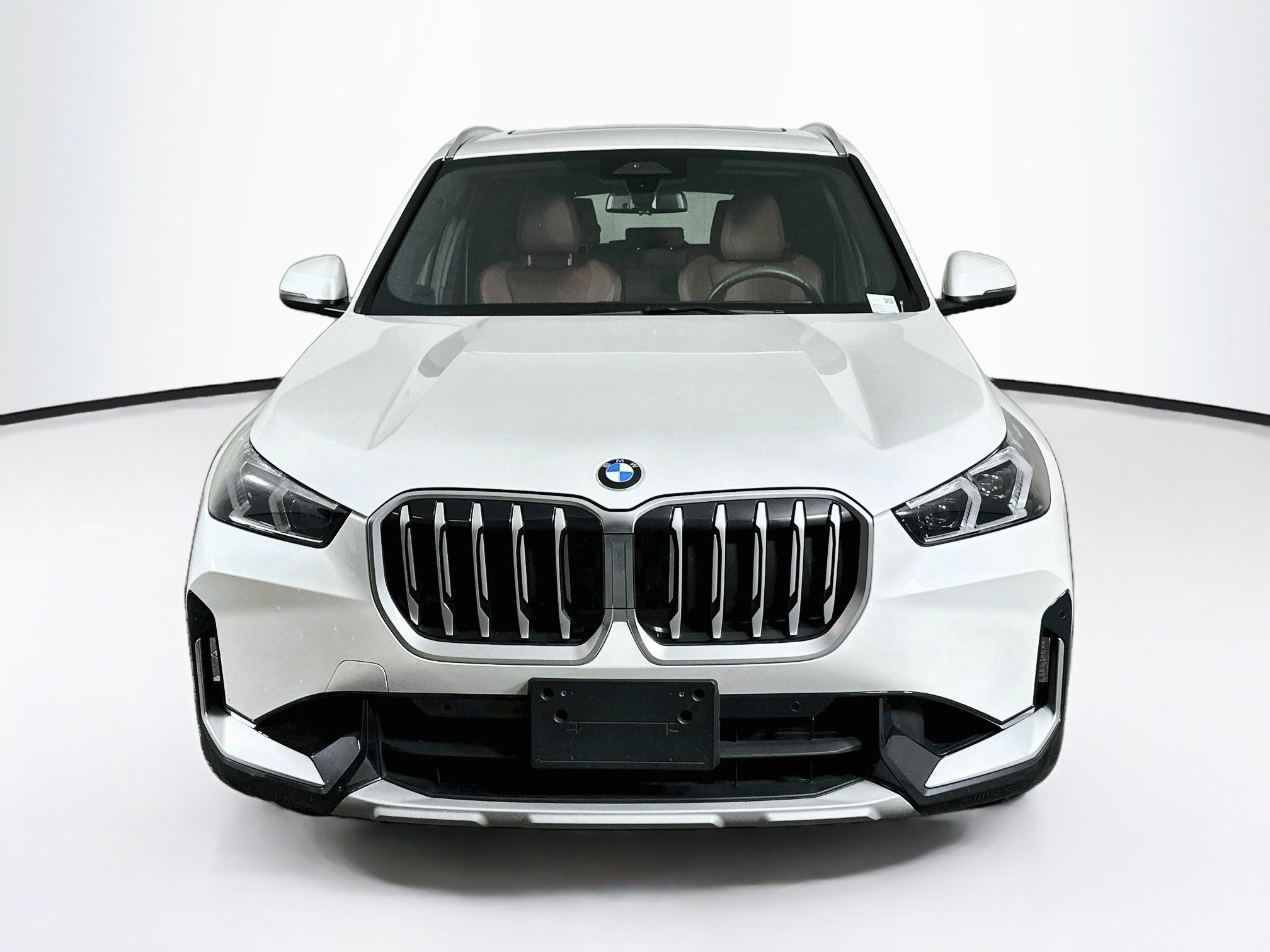 Used 2026 BMW X1 xDrive28i AWD/4WD image 2