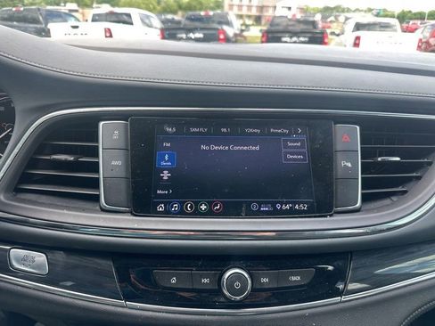 Used 2020 Buick Enclave Essence w/ Sport Touring Edition AWD/4WD image 7