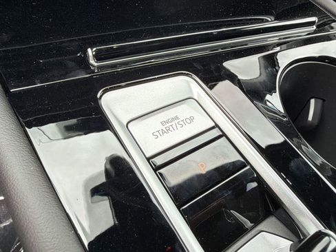 New 2026 Volkswagen Atlas Cross Sport SE AWD/4WD image 25