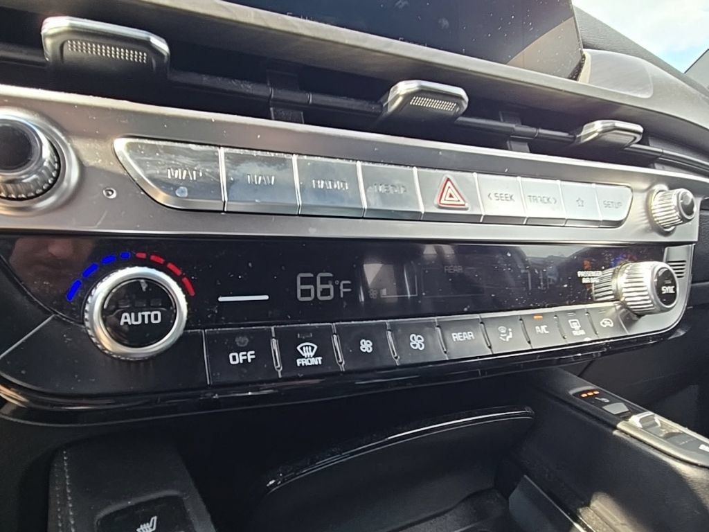 Used 2024 Kia Telluride EX X-Line AWD/4WD image 24