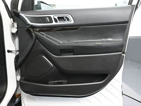 Used 2012 Ford Explorer Limited image 46