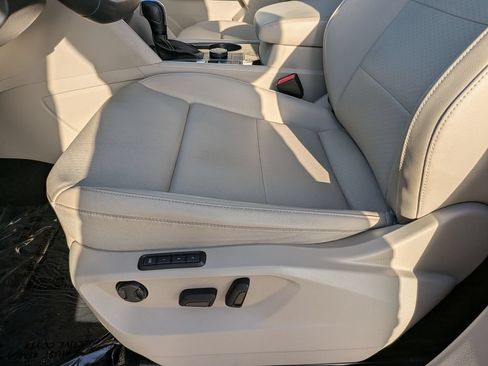 Certified 2023 Volkswagen Atlas SEL AWD/4WD image 20