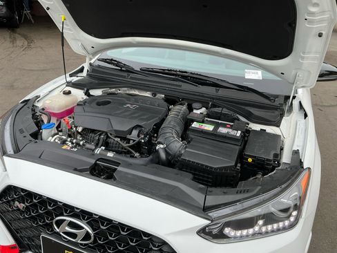 Used 2022 Hyundai Veloster N image 24