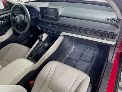 Used 2025 Honda Accord LX image 26