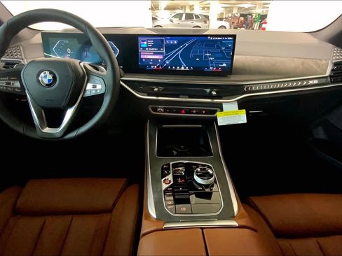 New 2026 BMW X5 xDrive40i w/ Executive Package image 5