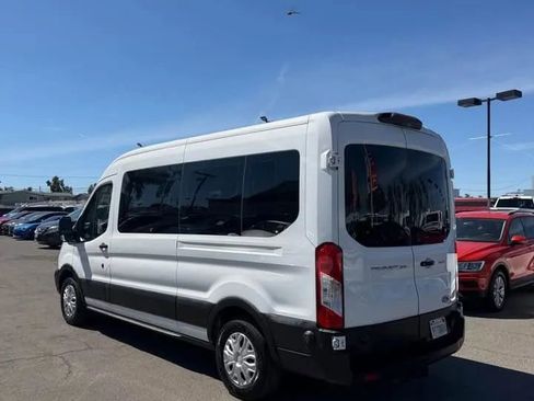 Used 2019 Ford Transit 350 XLT image 2