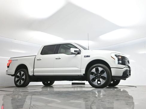 Used 2024 Ford F150 Lightning Platinum AWD/4WD image 52