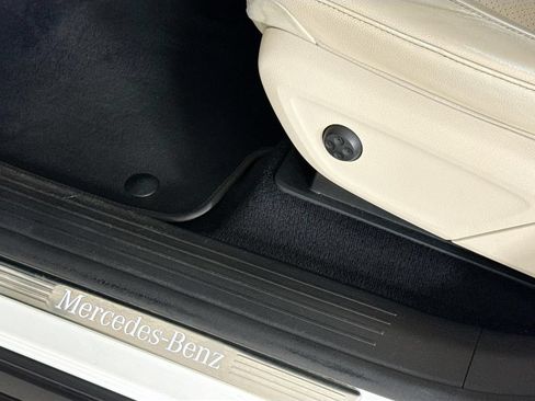 Used 2022 Mercedes-Benz GLE 350 4MATIC image 18
