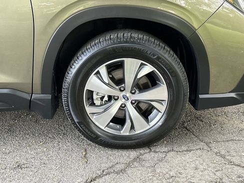 Certified 2023 Subaru Ascent Premium w/ Convenience Package AWD/4WD image 13