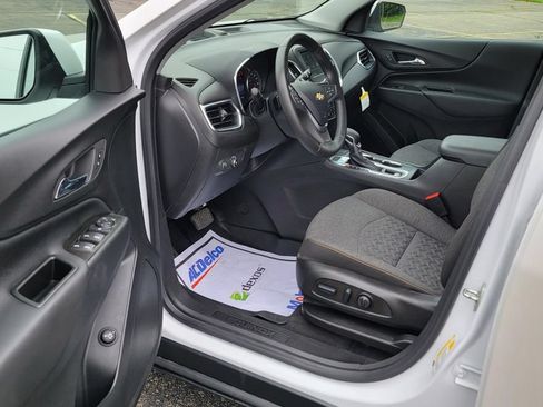 Used 2022 Chevrolet Equinox LT AWD/4WD image 18