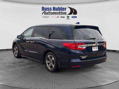Used 2018 Honda Odyssey Touring image 3