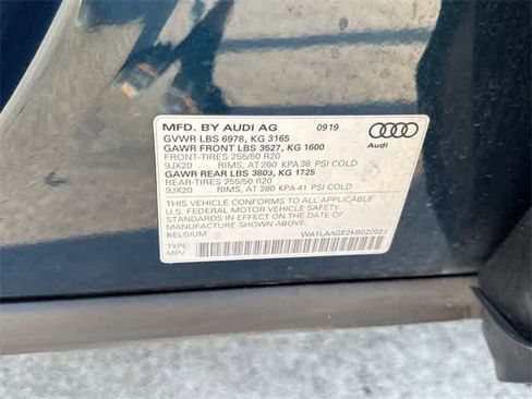 Used 2019 Audi e-tron Premium Plus image 26