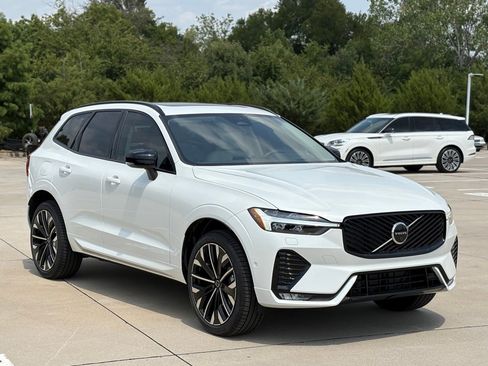 New 2026 Volvo XC60 B5 Ultra w/ Protection Package Premier AWD/4WD image 5