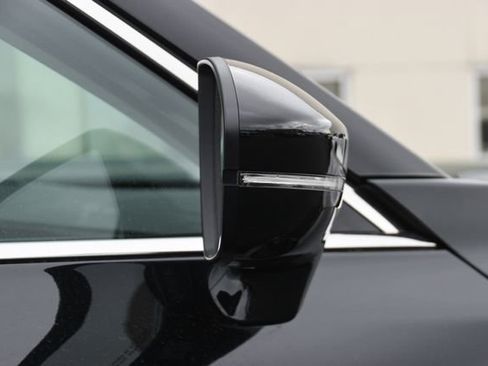 Certified 2023 INFINITI QX60 Luxe image 30