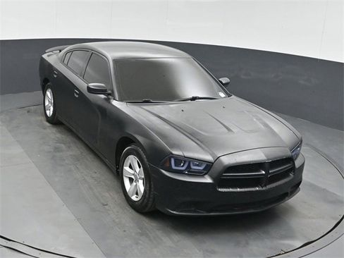 Used 2012 Dodge Charger SE image 37