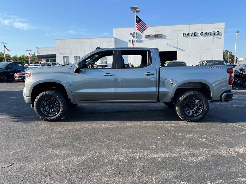 Used 2026 Chevrolet Silverado 1500 RST AWD/4WD image 11