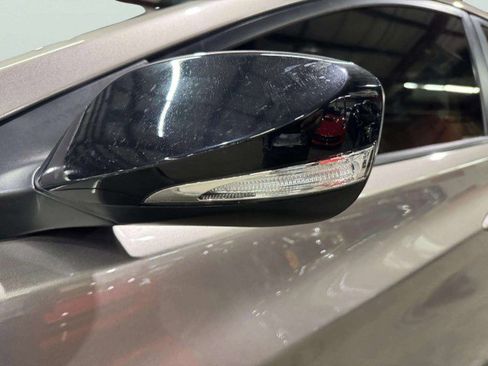 Used 2012 Hyundai Elantra Limited image 11