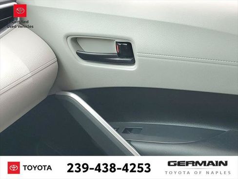 Certified 2024 Toyota Corolla Cross LE AWD/4WD image 28