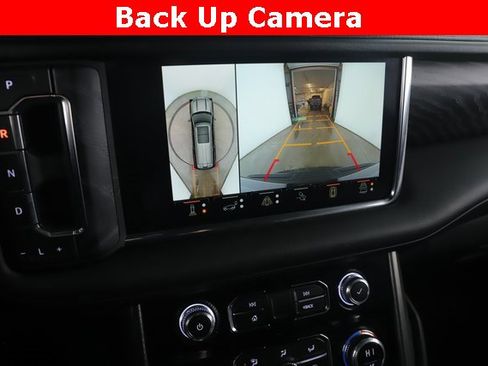 Used 2023 GMC Yukon Denali image 27