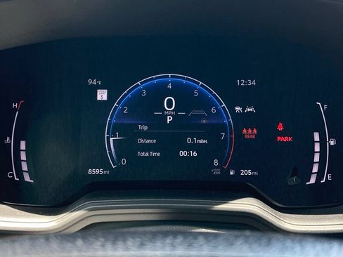 Used 2026 Toyota Corolla SE FWD image 13