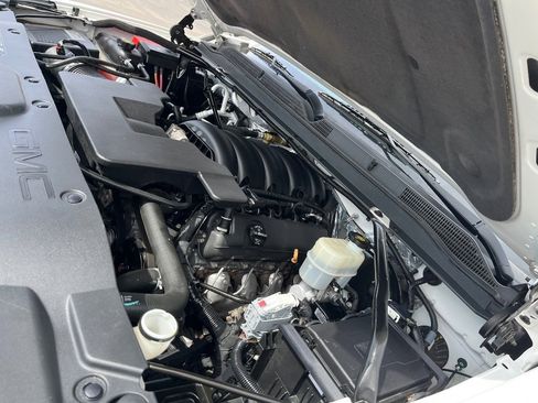 Used 2015 GMC Yukon XL SLT RWD image 43