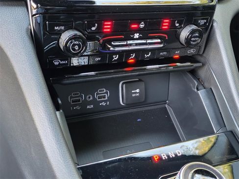 New 2025 Jeep Grand Cherokee Altitude image 22