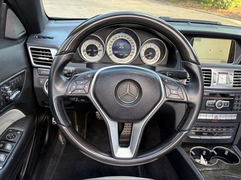 Used 2014 Mercedes-Benz E 350 Cabriolet image 29