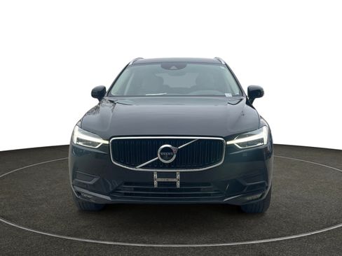 Used 2021 Volvo XC60 T5 Momentum image 9