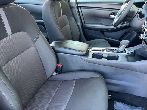 Used 2025 Nissan Sentra SV FWD image 36