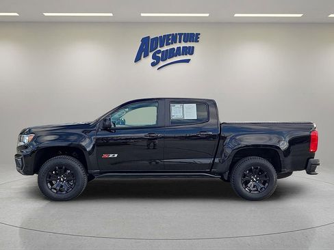 Used 2022 Chevrolet Colorado Z71 w/ Z71 Midnight Edition image 4