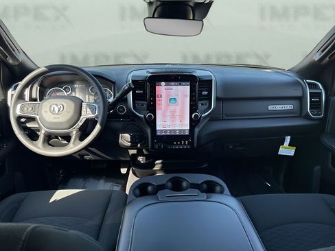 Used 2025 RAM 2500 Big Horn image 12