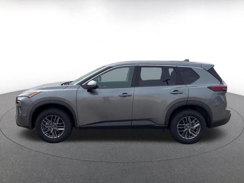 Used 2026 Nissan Rogue SV AWD/4WD image 8