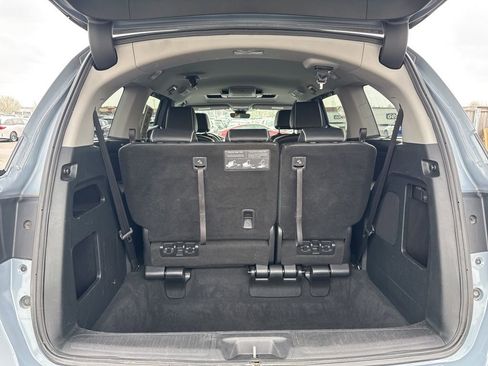 Used 2023 Honda Odyssey Elite image 38