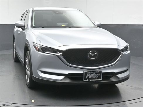 Used 2021 MAZDA CX-5 Grand Touring image 2