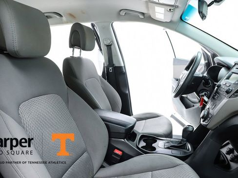 Used 2016 Hyundai Santa Fe Sport FWD image 35
