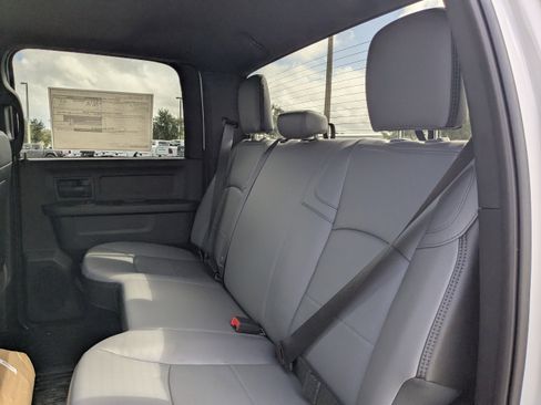 New 2026 RAM 5500 Tradesman w/ Chrome Appearance Group image 11