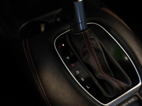 Certified 2025 Honda HR-V Sport image 25